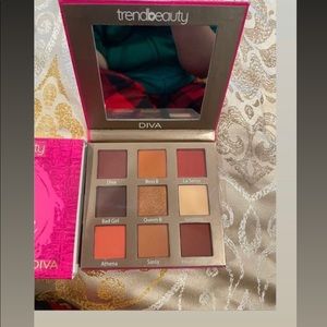 TrendBeauty makeup palette